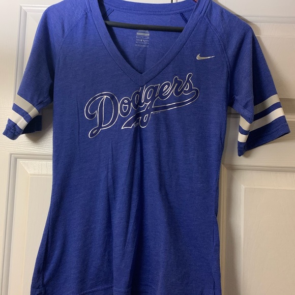 womens dodger shirt